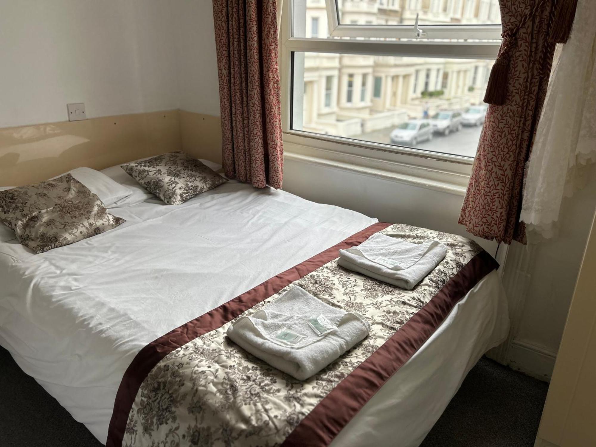 Earls Court Hotel London Ngoại thất bức ảnh